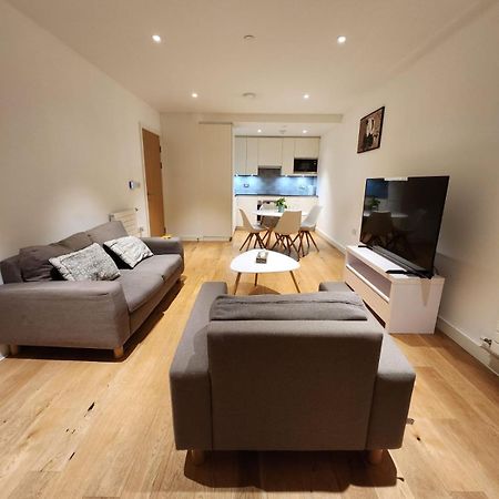 Kaf Luxury Apartment لندن المظهر الخارجي الصورة