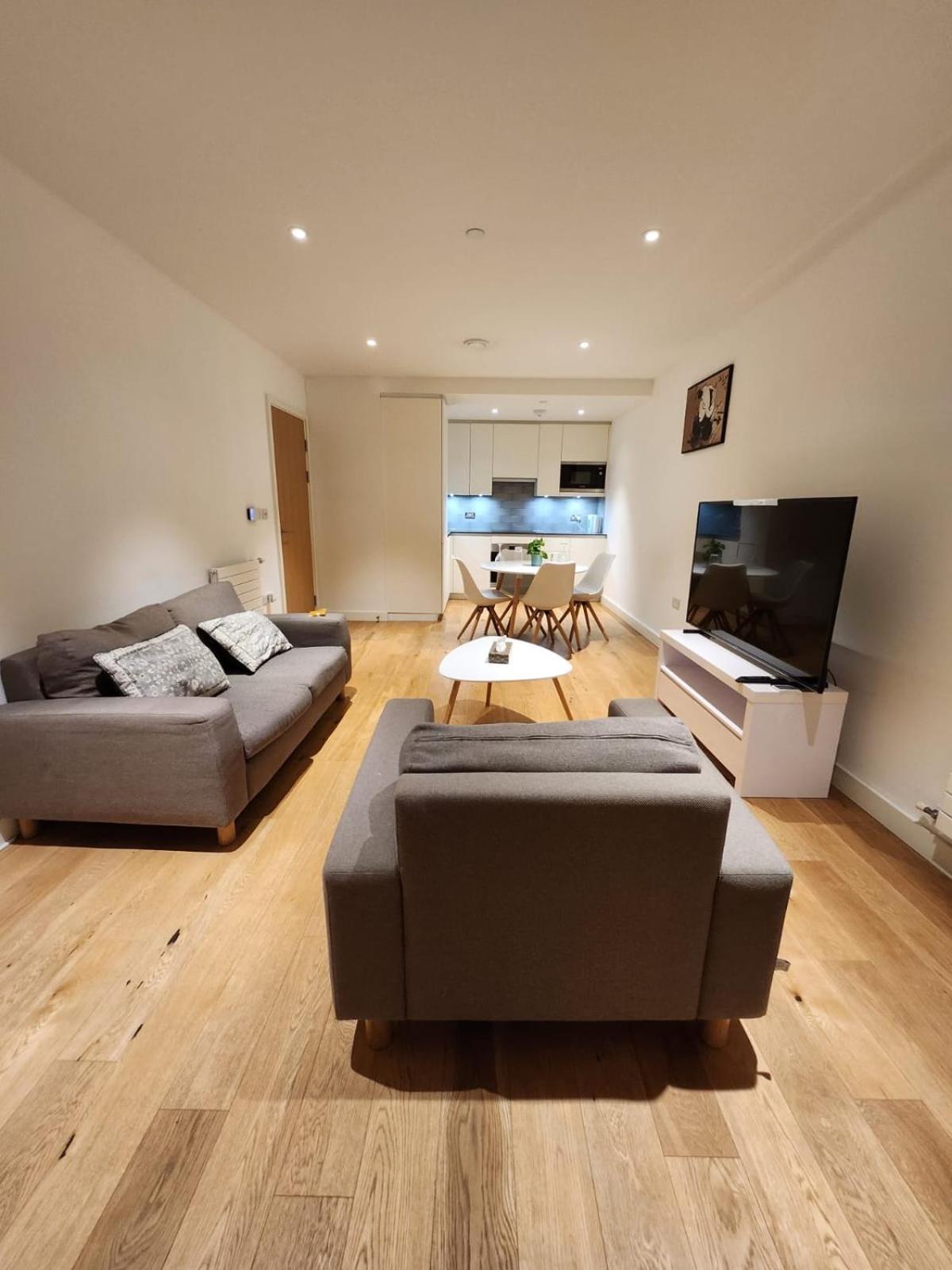 Kaf Luxury Apartment لندن المظهر الخارجي الصورة